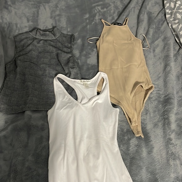 Tanks bodysuits t-shirts - Picture 2 of 2